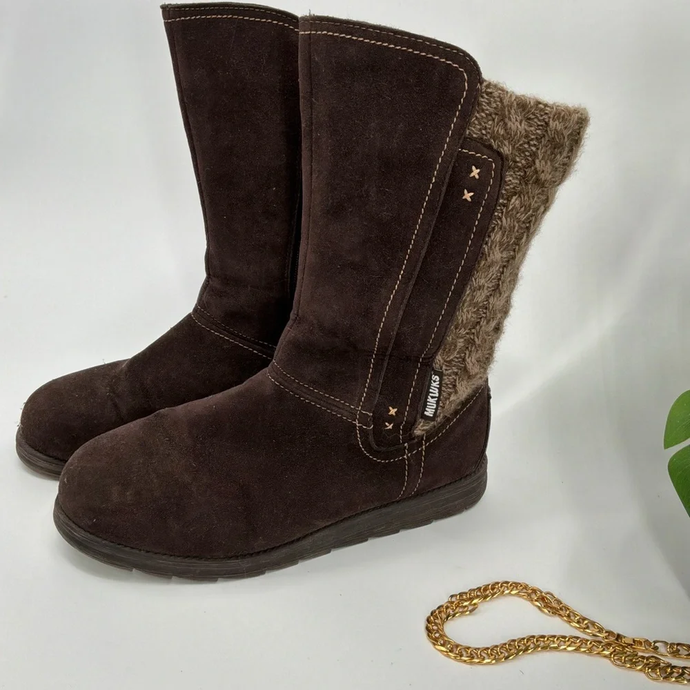 Muk Luks brown zip